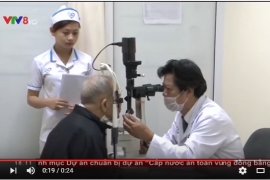 Bệnh viện Đa khoa Tâm Trí Đà Nẵng khám mắt cho người cao tuổi nhân tuần lễ Glocom thế giới